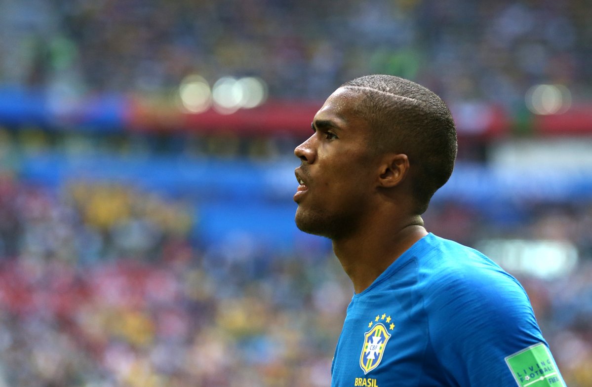 douglas costa motm wc fut 18