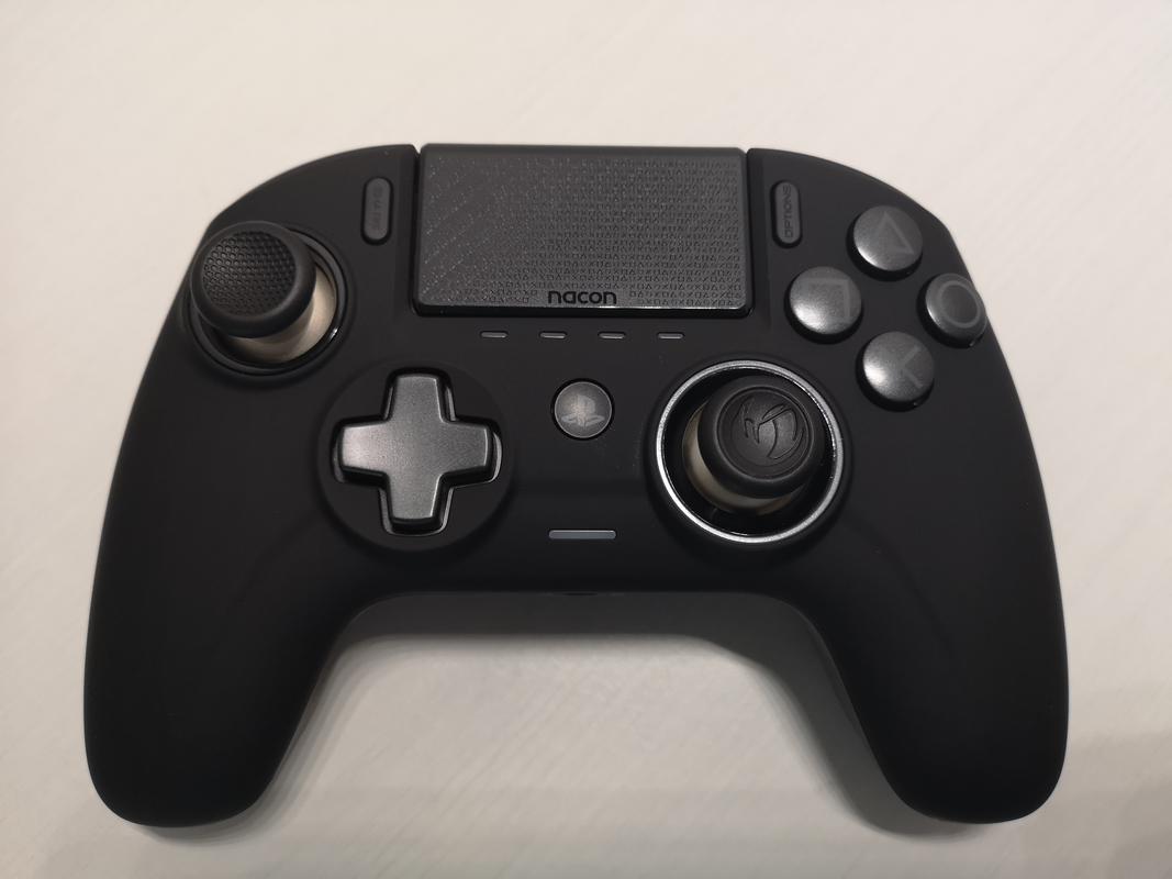 Nacon Revolution Unlimited Pro Controller Review FifaUltimateTeam