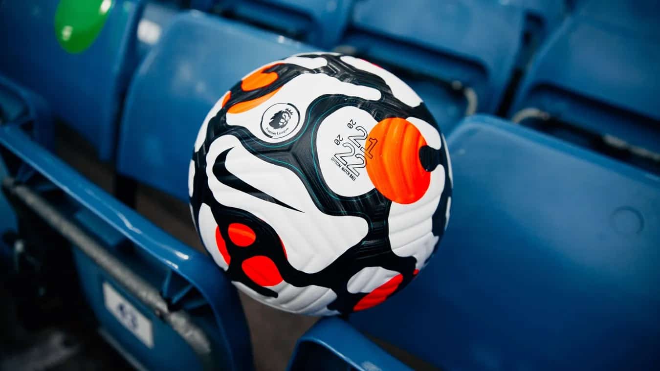 last season premier league ball