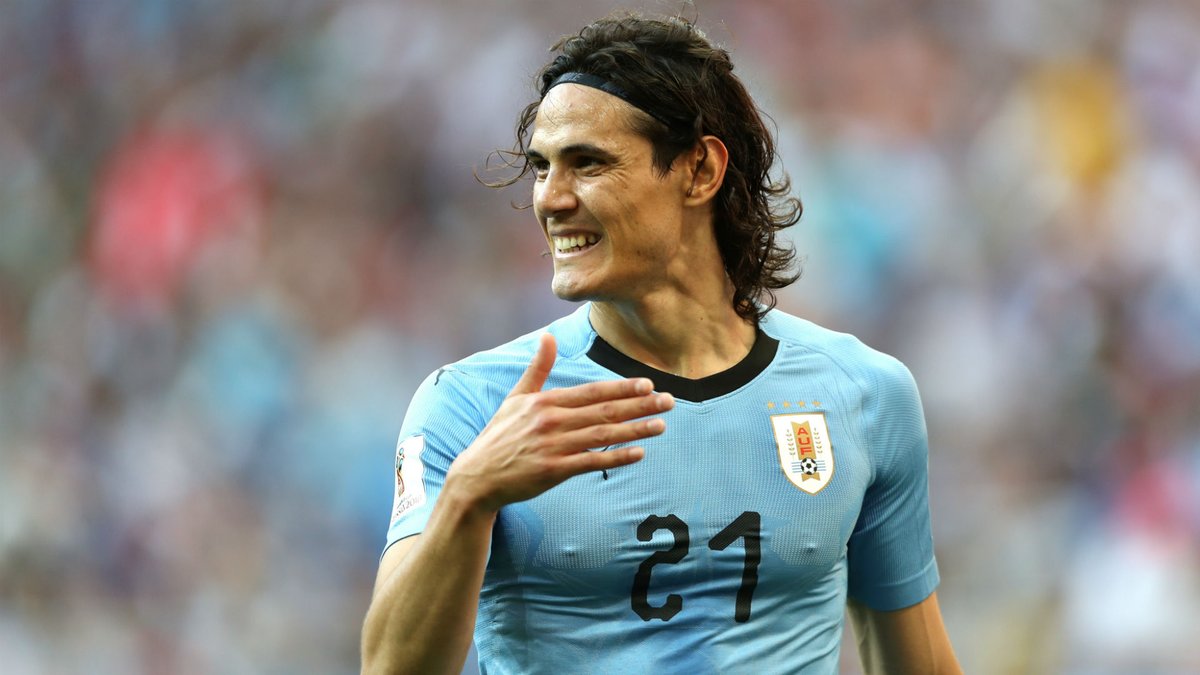 cavani motm wc fut 18
