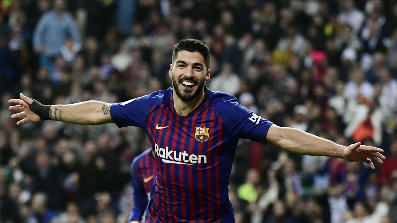 Luis Suarez motm fut 19