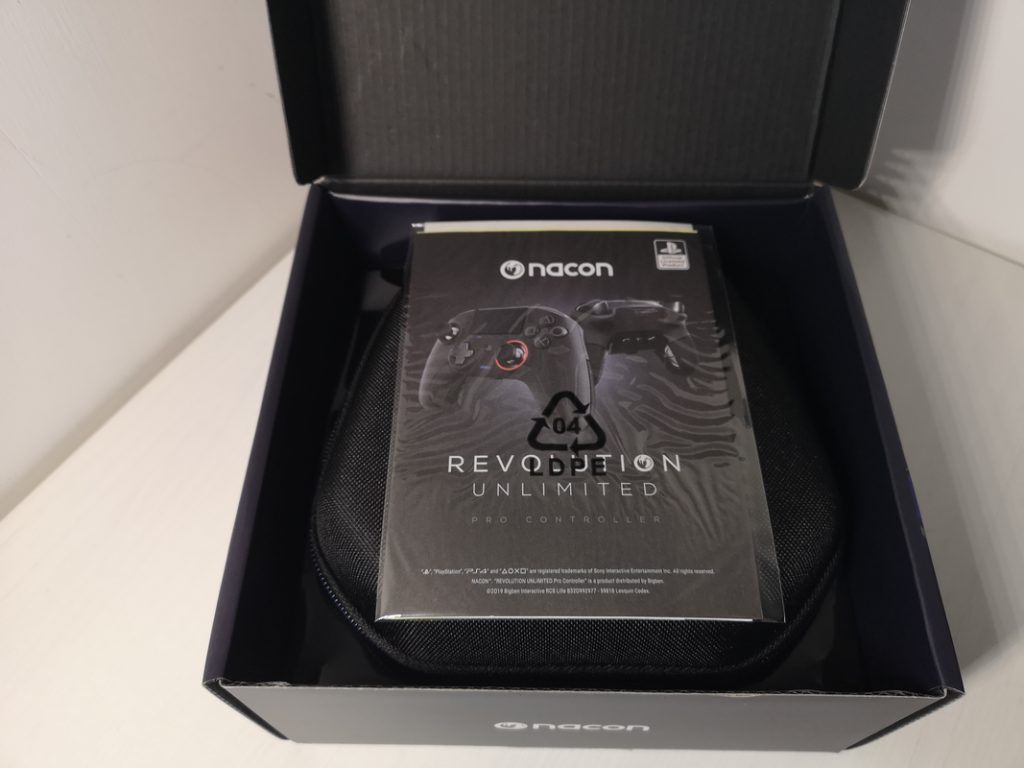 nacon revolution unlimited 20