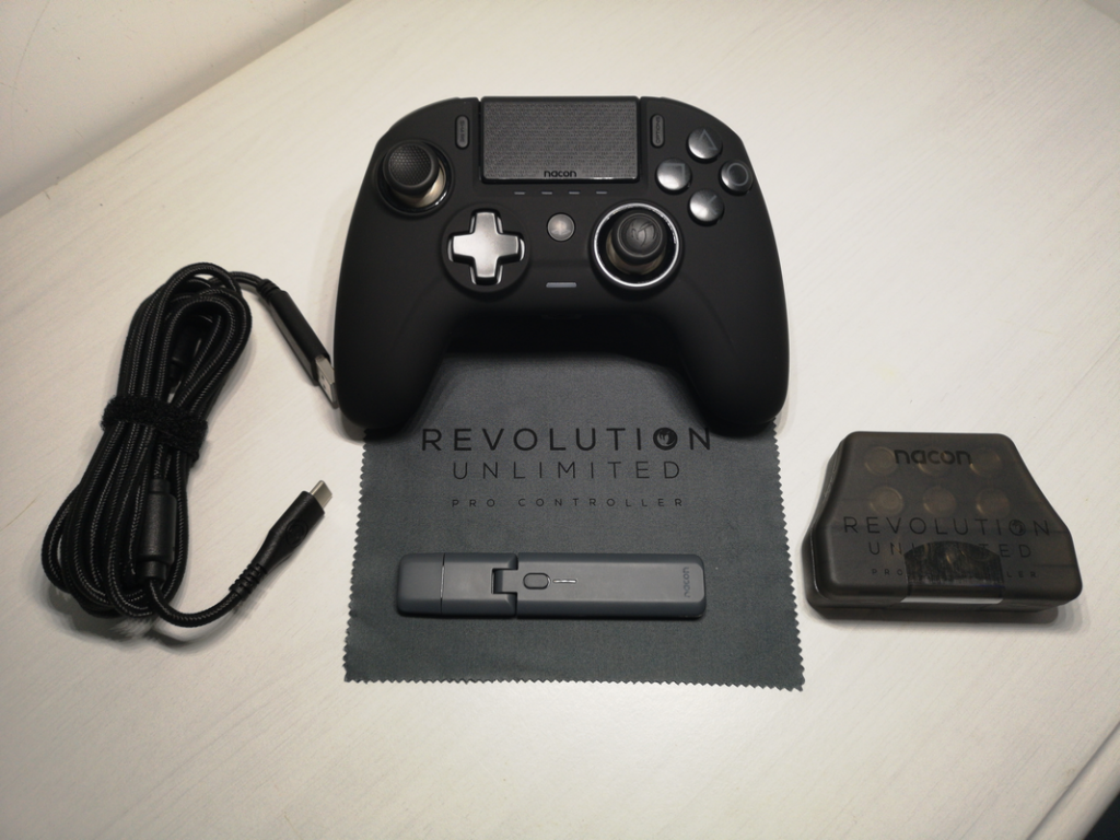 nacon revolution unlimited 32