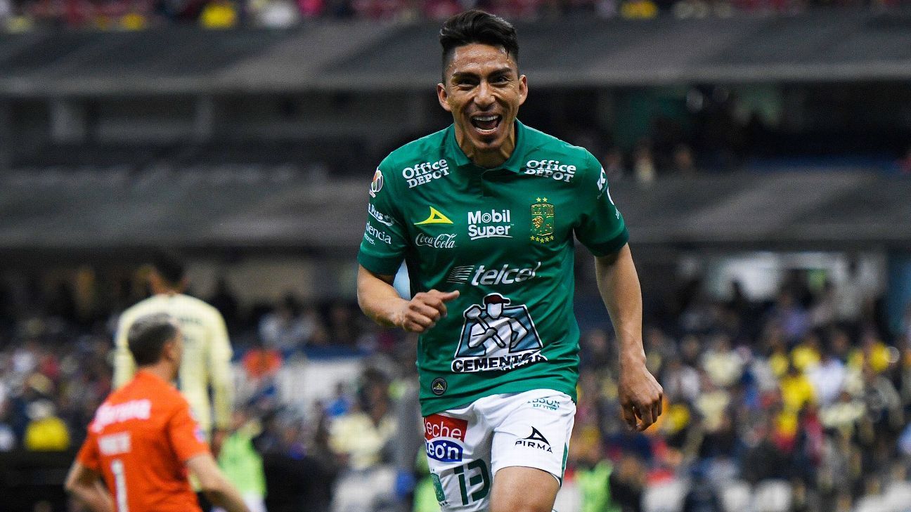 angelMena poty fut 19