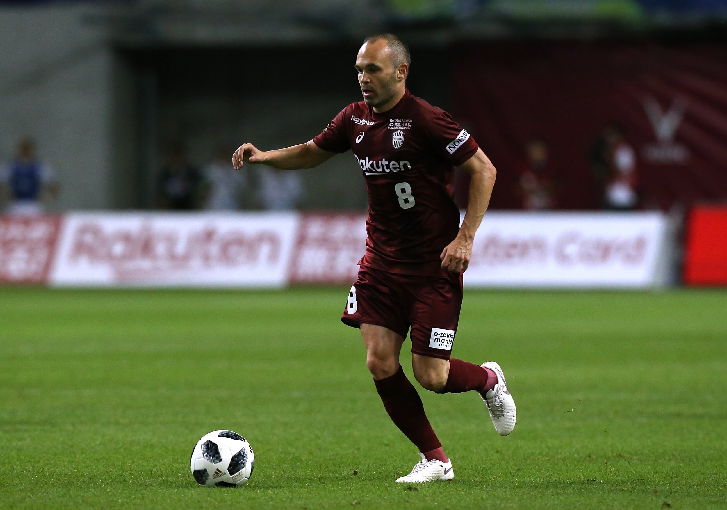 iniesta totw 40