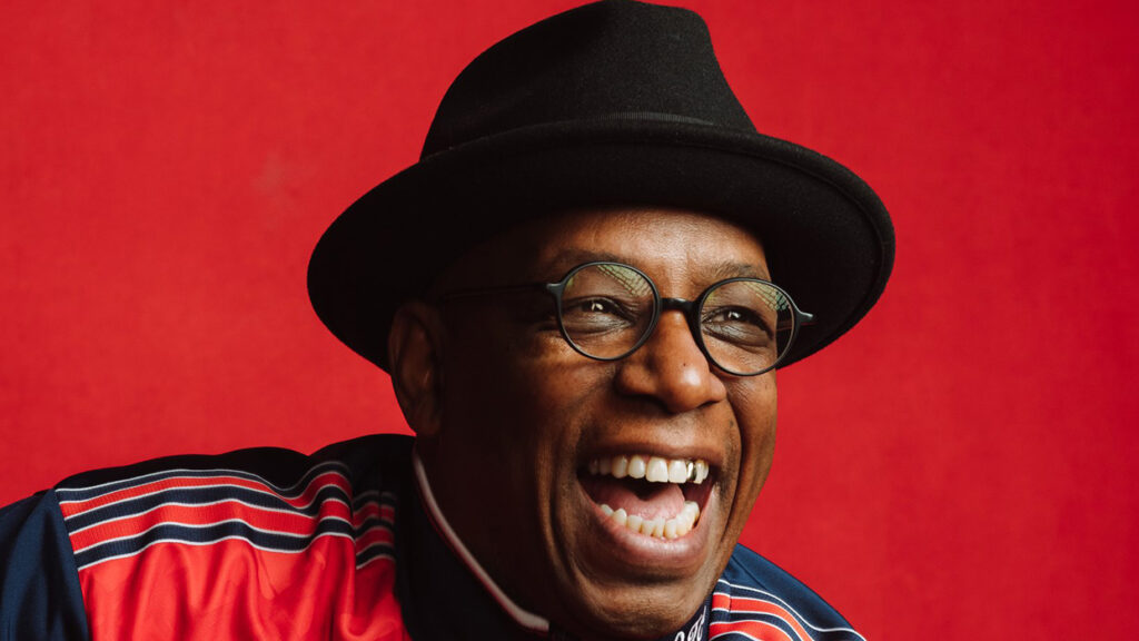 FIFA 21: Giocatore bannato a vita dopo gli insulti razzisti rivolti a Ian Wright FIFA 21: Giocatore bannato a vita dopo gli insulti razzisti rivolti a Ian Wright
