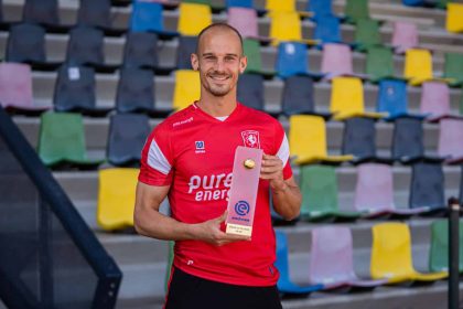 cover Vaclav Cerny potm maggio eredivisie fifa 23