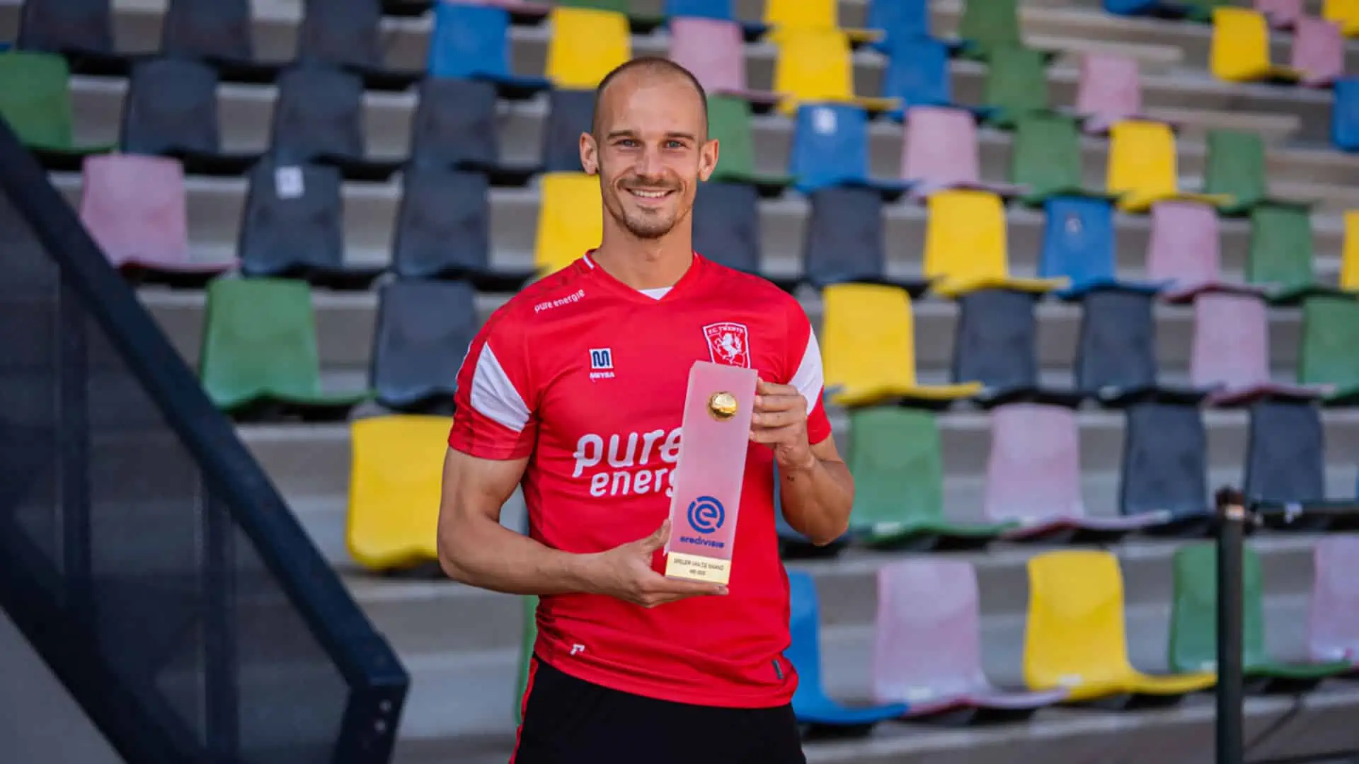 cover Vaclav Cerny potm maggio eredivisie fifa 23